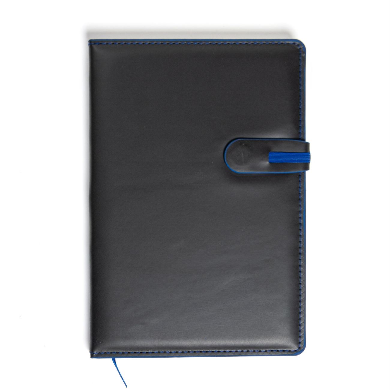 Cuaderno símil cuero con cierre magnético